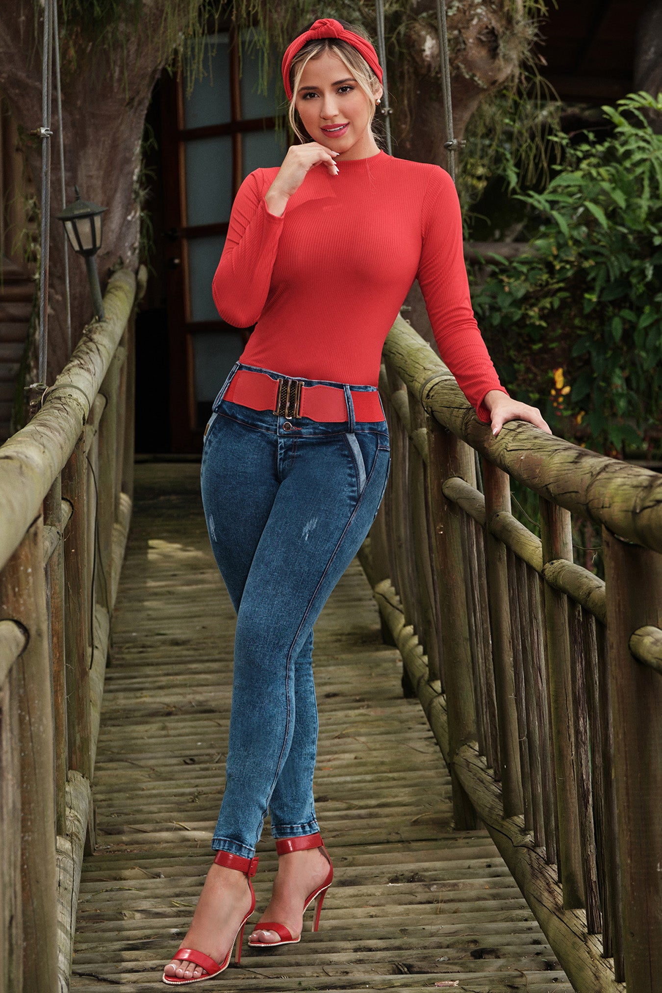Jean stretch levanta cola