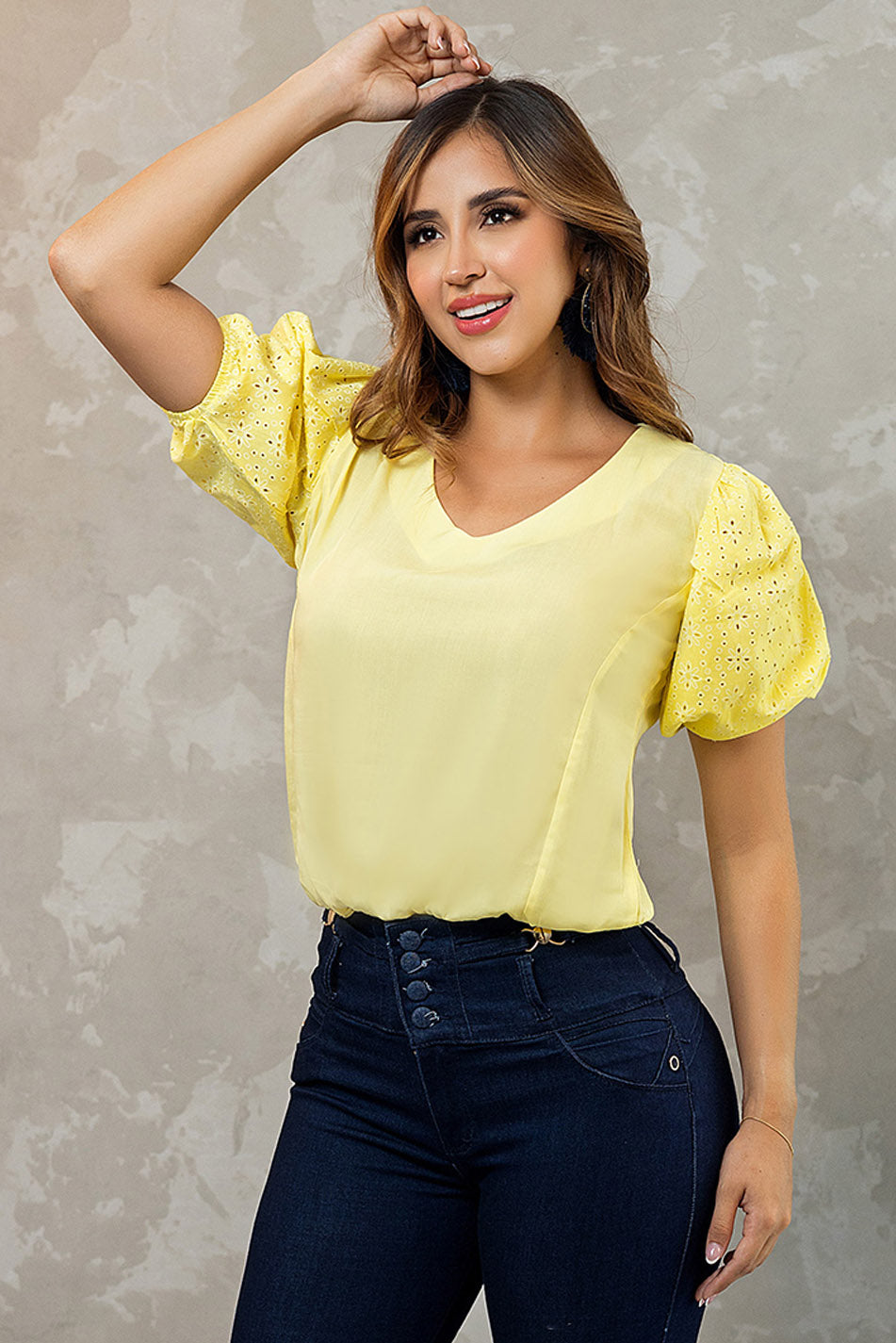 Blusa en rayón y hoja rota