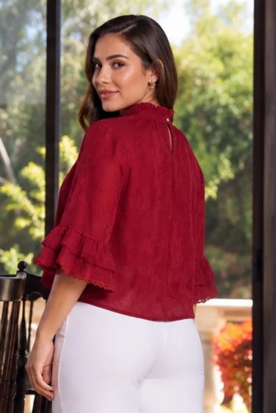 Blusa en chifón bordado