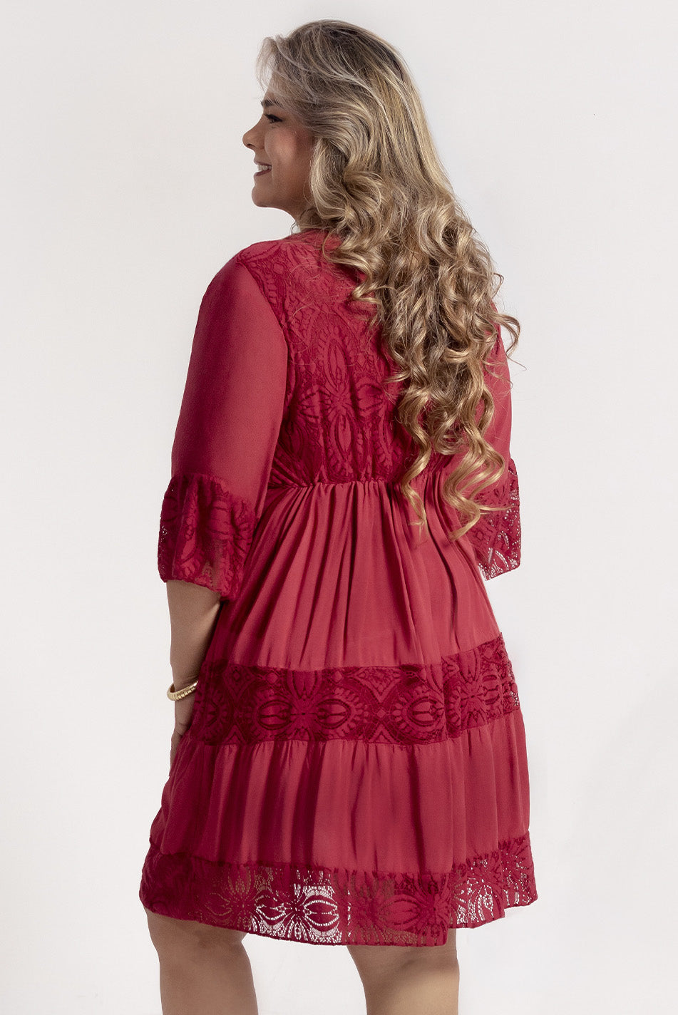 Vestido midi en algodón y guipur