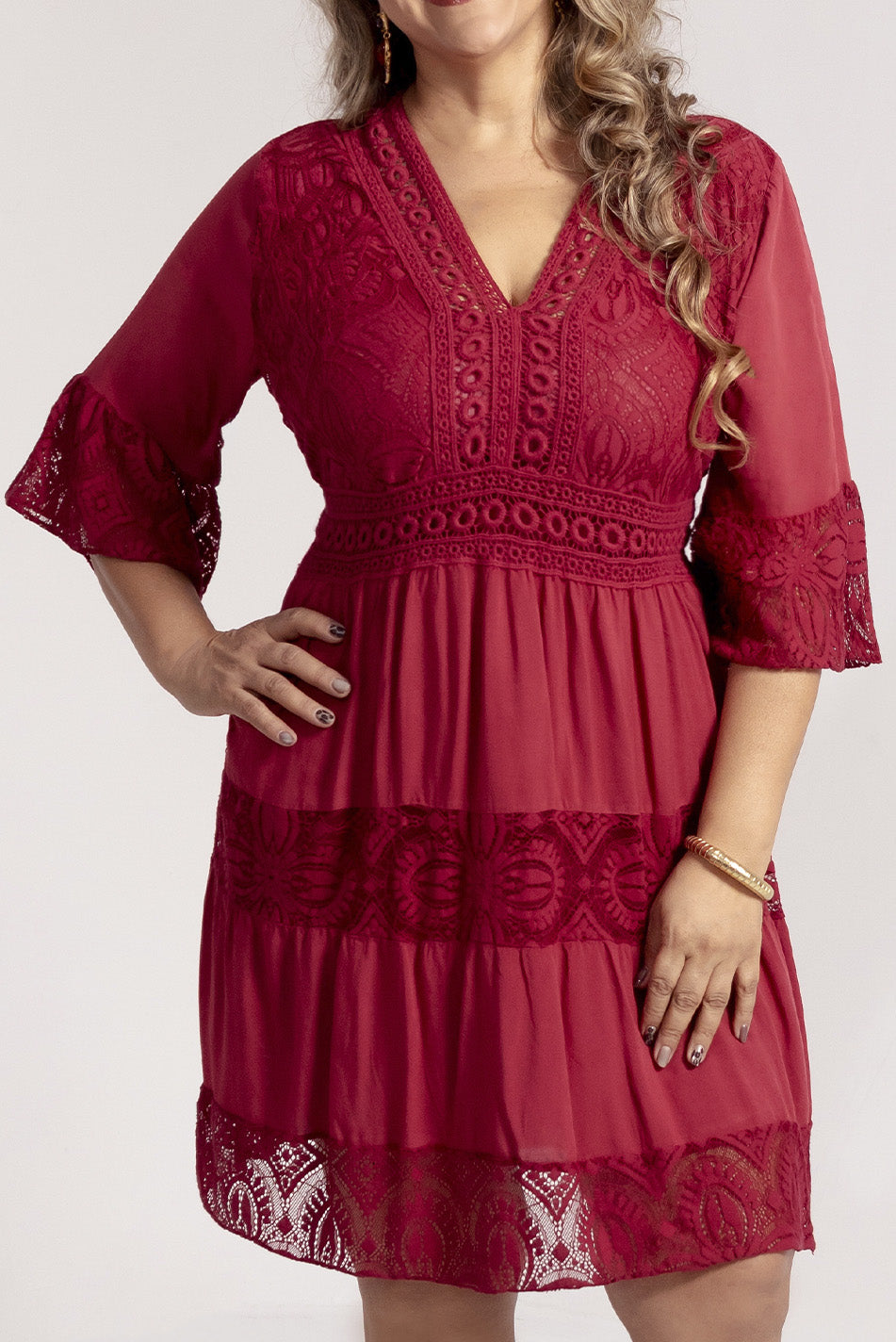 Vestido midi en algodón y guipur