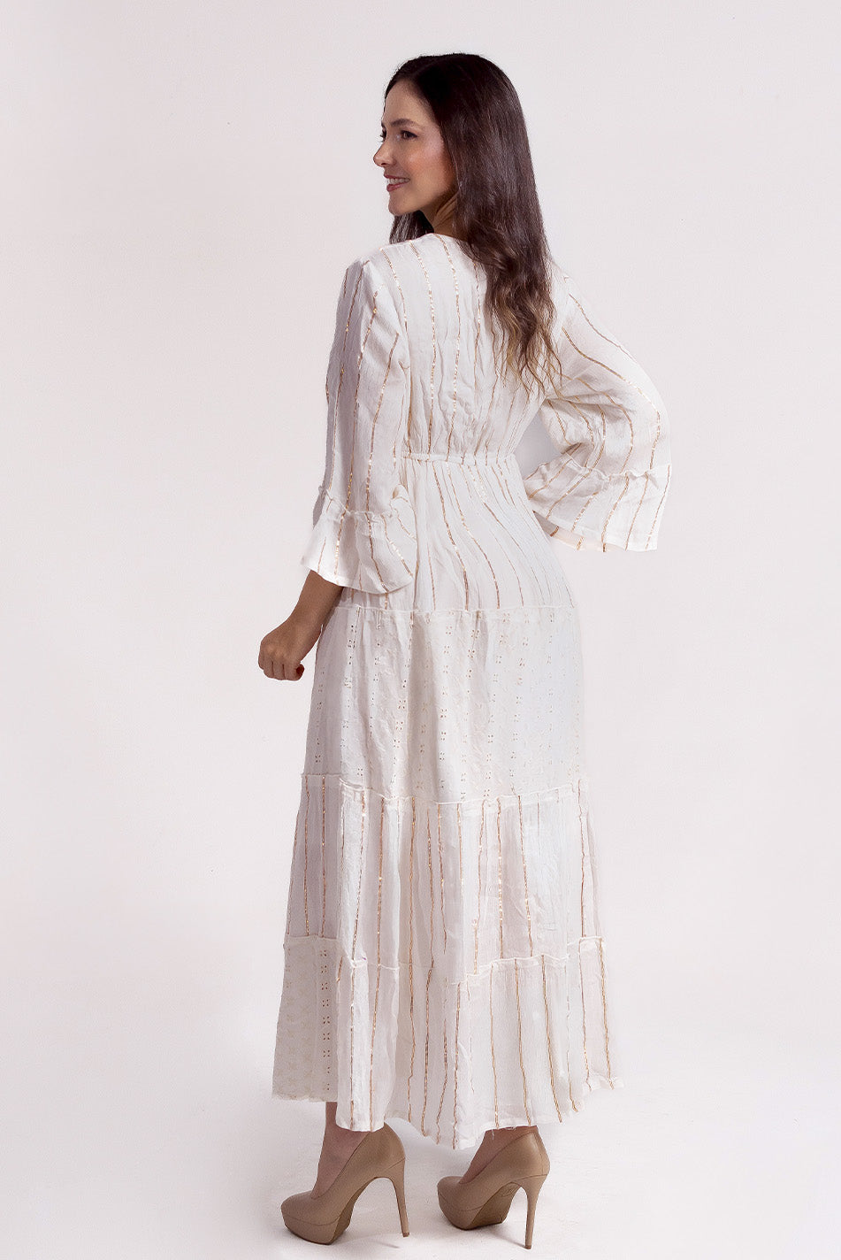 Vestido largo en algodón, hoja rota y guipur